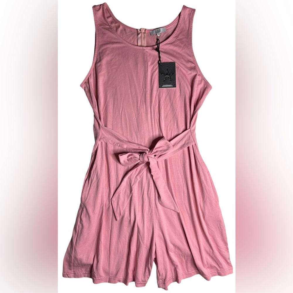 AREA STARS Sleeveless Scoop Neck Tie Waist Jersey Romper in Pink Sz S✨NWT✨